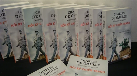 Publication : les Mémoires de guerre de Charles de Gaulle racontés en vietnamien