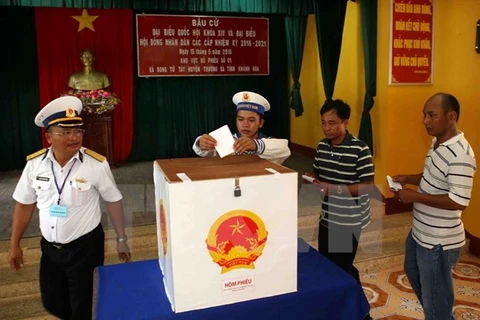 Les élections anticipées dans le district insulaire de Truong Sa
