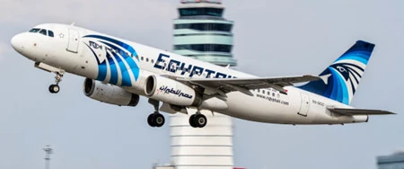 Disparition du vol MS804 d’EgyptAir: le Vietnam adresse ses condoléances à l'Egypte et à la France