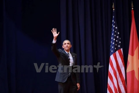 Le président américain termine sa visite au Vietnam