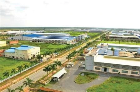 Près de 150 milliards de dollars d’IDE pour les zones industrielles au Vietnam 