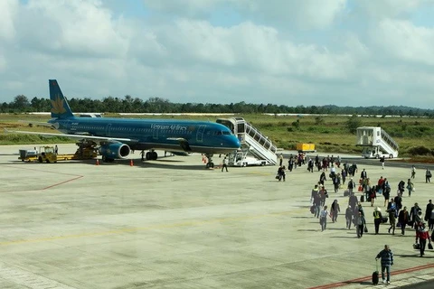 Inauguration de la ligne aérienne Dà Nang-Bangkok