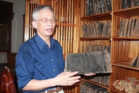 Les tablettes en bois de l’école Phuc Giang, un héritage inestimable