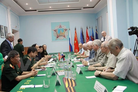 Les associations des anciens combattants vietnamiens et russes cultivent leurs liens