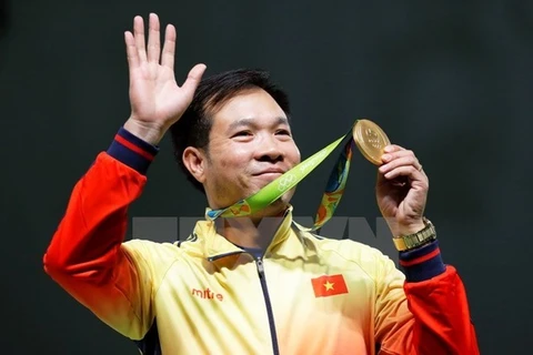 Hoang Xuan Vinh remporte la première médaille d'or aux JO pour le Vietnam
