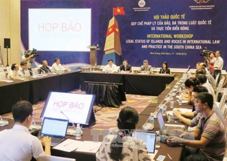 Un séminaire international sur la Mer Orientale à Khanh Hoa