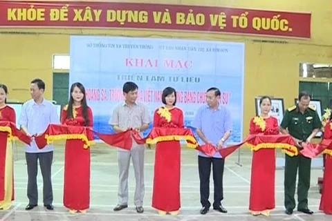 Thanh Hoa : exposition «Hoàng Sa, Truong Sa du Vietnam - les preuves historiques» 