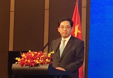 Banquet pour célébrer le 67e anniversaire de la Fête nationale de la Chine