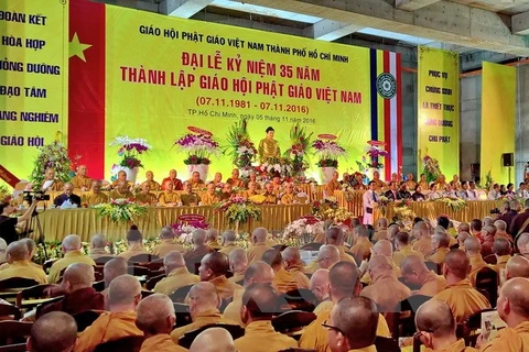 Colloque sur l'éducation ​au bouddhisme vietnamien
