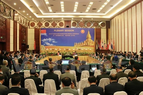 Le Vietnam renforce sa coopération dans le secteur judiciaire avec le Laos et la Chine