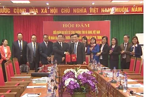 Renforcement du commerce transfrontalier Vietnam-Chine