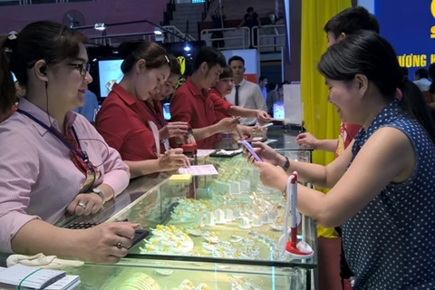 Ouverture de la Foire internationale de la bijouterie du Vietnam 2016