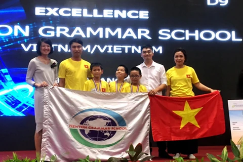 Concours Robothon 2016 : le Vietnam remporte les deux premier prix 