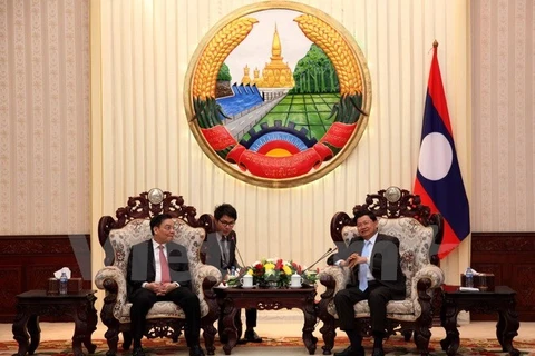 Le Vietnam et le Laos promeuvent leur coopération dans les sciences et technologies 