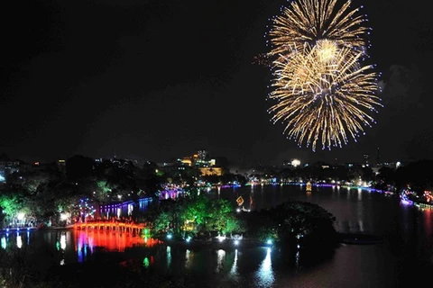 Têt : Hanoi tirera des feux d'artifice sur 30 sites