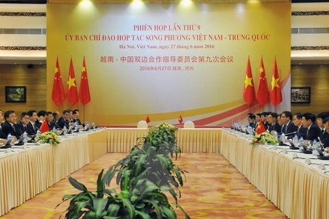 Les relations Vietnam-Chine s'orientent vers un développement sain et durable 