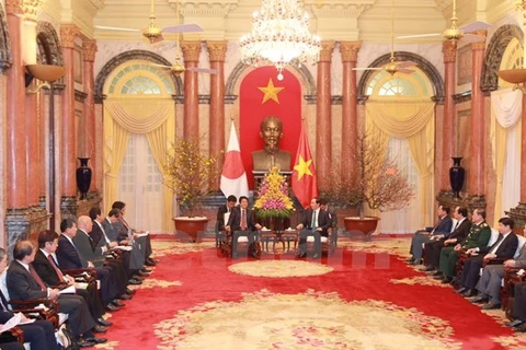 Le président Trân Dai Quang salue le rôle du PM japonais dans le partenariat Vietnam-Japon