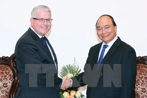 Les ambassadeurs de l'Australie et du Danemark s’engagent à contribuer au développement du Vietnam