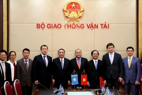 Vietnam - Kazakhstan : Renforcer la coopération dans le secteur ferroviaire