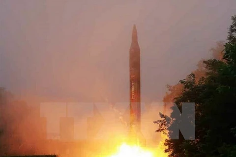 Le Vietnam dit sa préoccupation sur quatre tirs de missiles nord-coréens 
