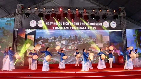 Ouverture de la 13e Fête du tourisme de Hô Chi Minh-Ville 2017