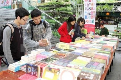 Ouverture de la Journée des livres à la bibliothèque nationale du Vietnam 
