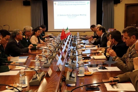 Deuxième dialogue sur la politique de défense Vietnam-Italie