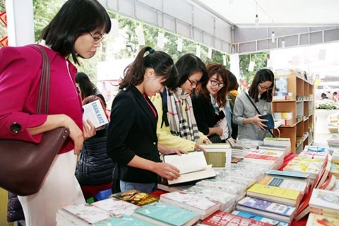 Inauguration de la rue des livres à Hanoï 