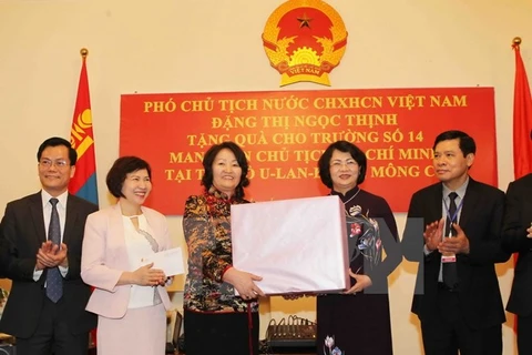 Poursuite des activités de la vice-présidente Dang Thi Ngoc Thinh en Mongolie
