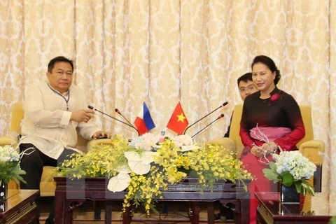 Le Vietnam renforce les liens avec les Philippines et le Timor-Leste