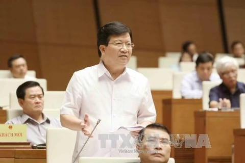 Le vice-PM Trinh Dinh Dung présente des mesures pour le secteur agricole