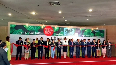 Ouverture du Salon international Mekong Beauty Show 2017 à HCM-Ville