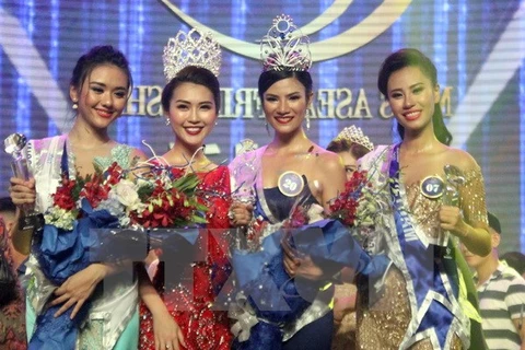 La Thaïlandaise Nuttanan Naree sacrée Miss ASEAN Friendship 2017