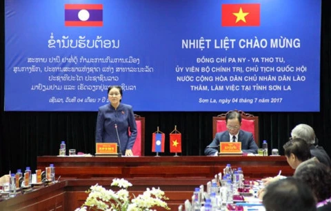 La présidente de l’AN du Laos en visite de travail à Son La
