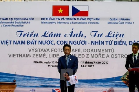 Une exposition sur la souveraineté maritime vietnamienne en République tchèque