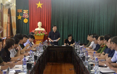 Crues : le vice-Premier ministre Trinh Dinh Dung se rend à Mu Cang Chai
