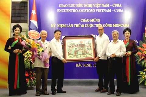 Célébration du 64e anniversaire du soulèvement de La Moncada à Bac Ninh 