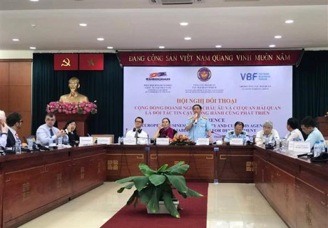 Le secteur douanier du Vietnam dialogue avec des entreprises européennes à Ho Chi Minh-Ville