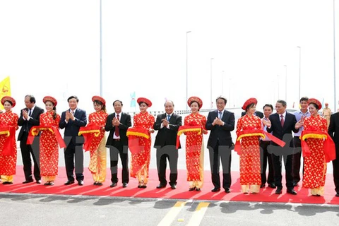 Mise en service d’un des plus longs ponts maritimes en Asie du Sud-Est à Hai Phong