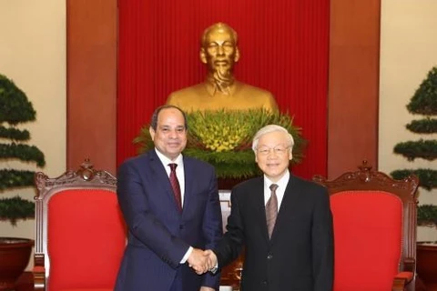 Le secrétaire général Nguyen Phu Trong reçoit le président égyptien