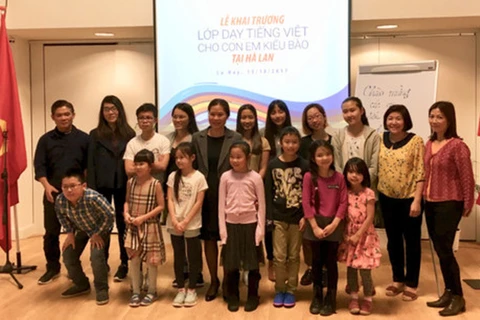 Pays-Bas: Premier cours de langue vietnamienne en faveur des enfants de Viêt kiêu