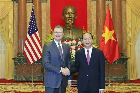 Le président Tran Dai Quang reçoit les nouveaux ambassadeurs nigérian, grec et américain