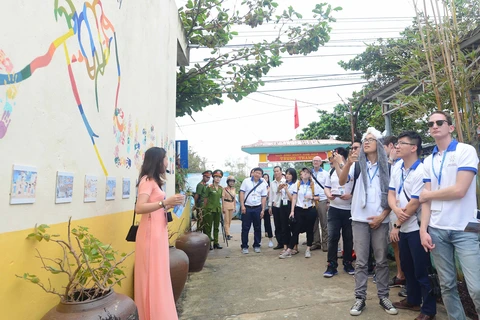 APEC 2017: Les jeunes délégués à la découverte de Quang Nam