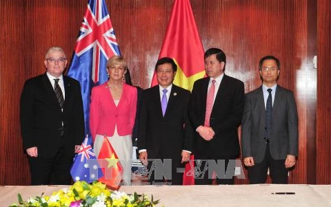 Le vice-Premier ministre Pham Binh Minh reçoit la ministre australienne des AE