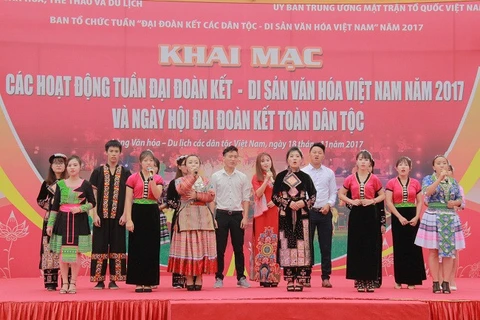 Ouverture de la Semaine «Solidarité des ethnies - Patrimoines culturels du Vietnam» 