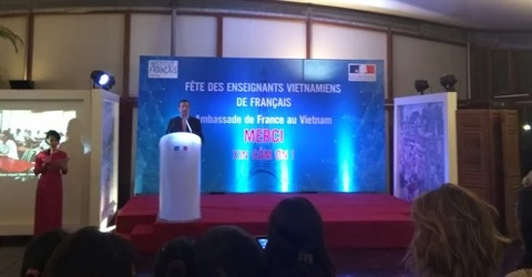 Fête des enseignants vietnamiens de français à Hanoï