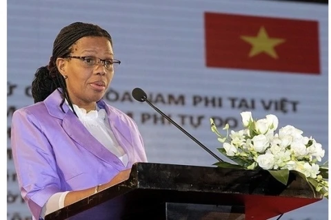 L'ambassadrice d'Afrique du Sud au Vietnam à l’honneur