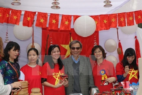 Le Vietnam participe à une foire de charité en Inde