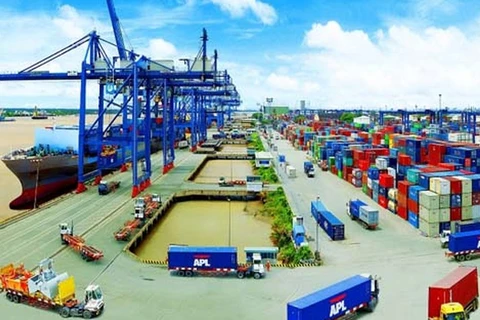 Le Vietnam réalise un excédent commercial de plus de 3 milliards de dollars avec le Royaume-Uni
