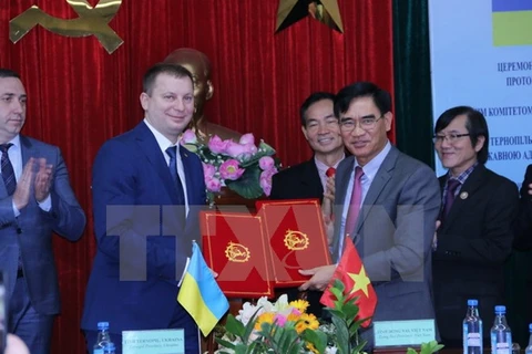 Dong Nai et Ternopil (Ukraine) coopèrent pour le développement industriel